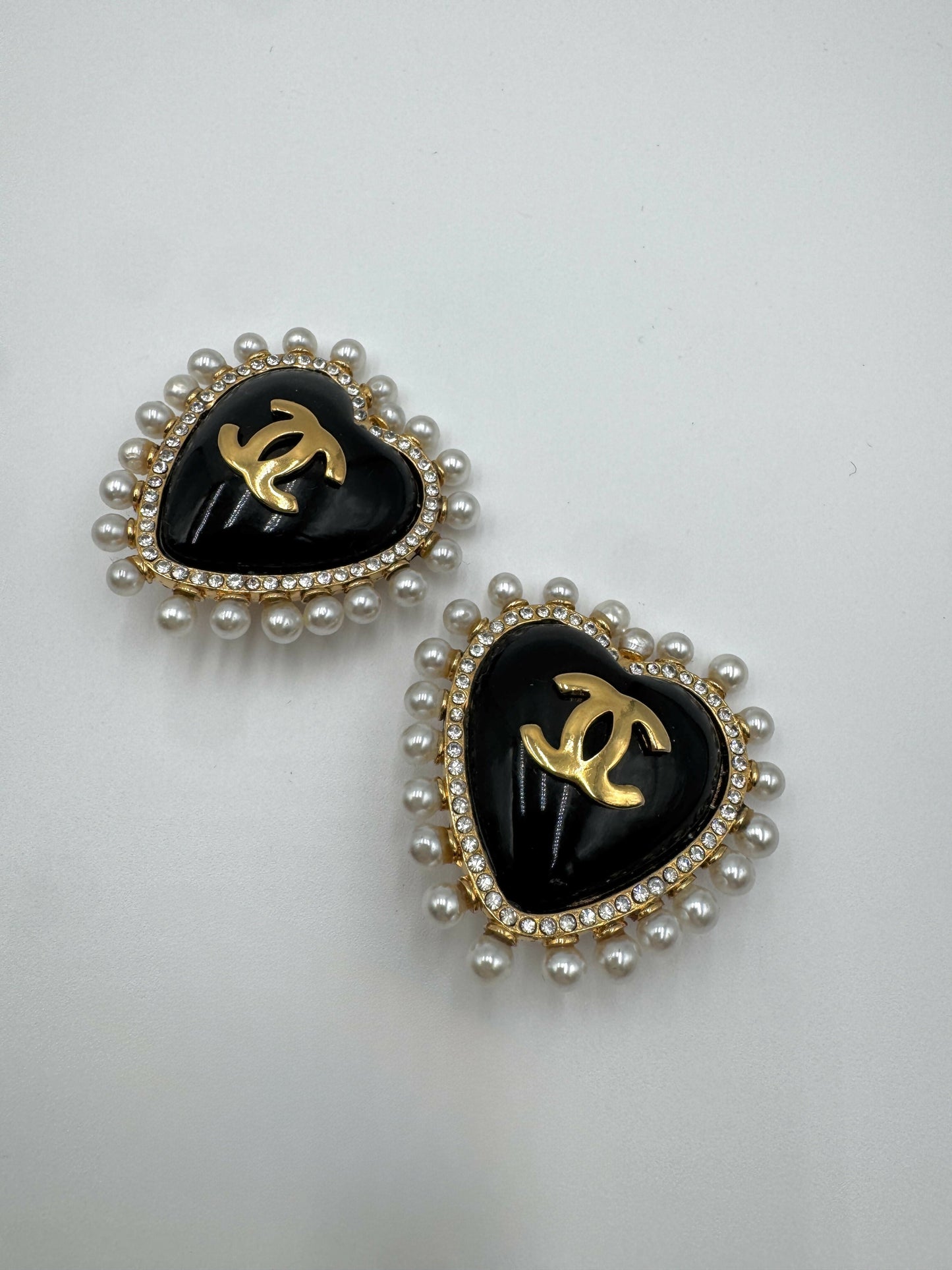 Chanel Vintage 1980 Large Heart Pearl Clip on Earrings