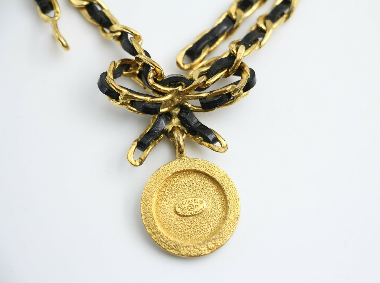 Chanel Vintage 96P Mrs Coco Gold-plated Leather Chain Necklace