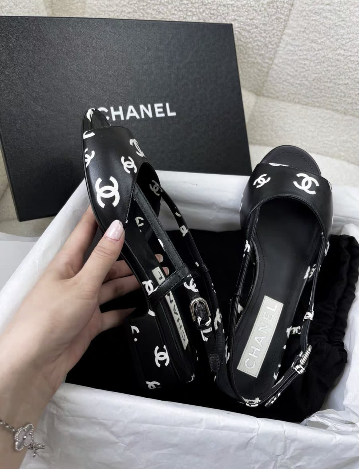Chanel 22S Black and White Double C Full Logo Slingback sandals