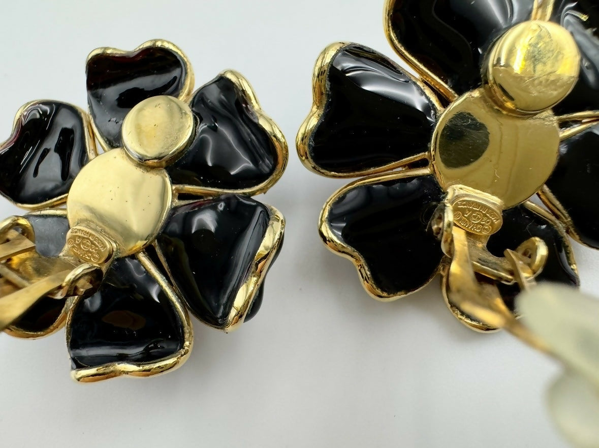 Chanel Vintage 02A Gripoix Shiny Black Large Camellia Clip-on Earrings
