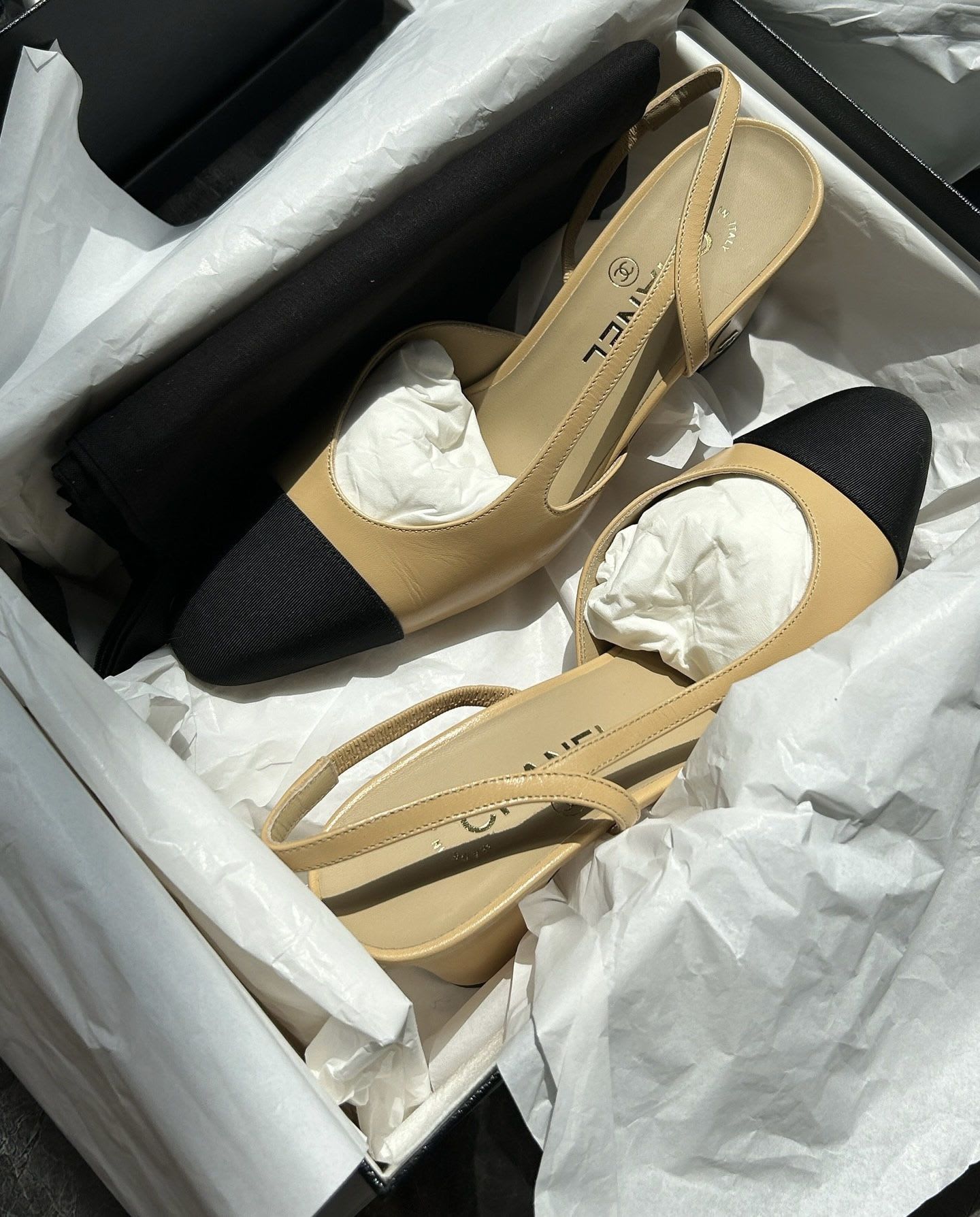 Chanel slingback classic beige high heels