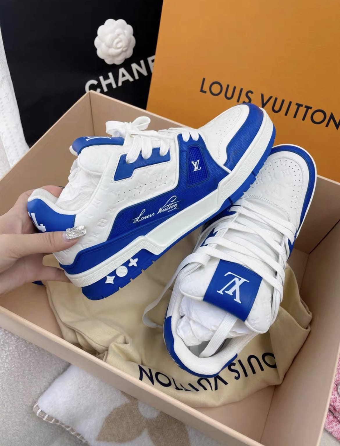 Louis Vuitton 23 limited edition white and blue trainer sneakers