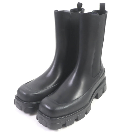 Prada Monolith Leather Chelsea Shoes 2UG007