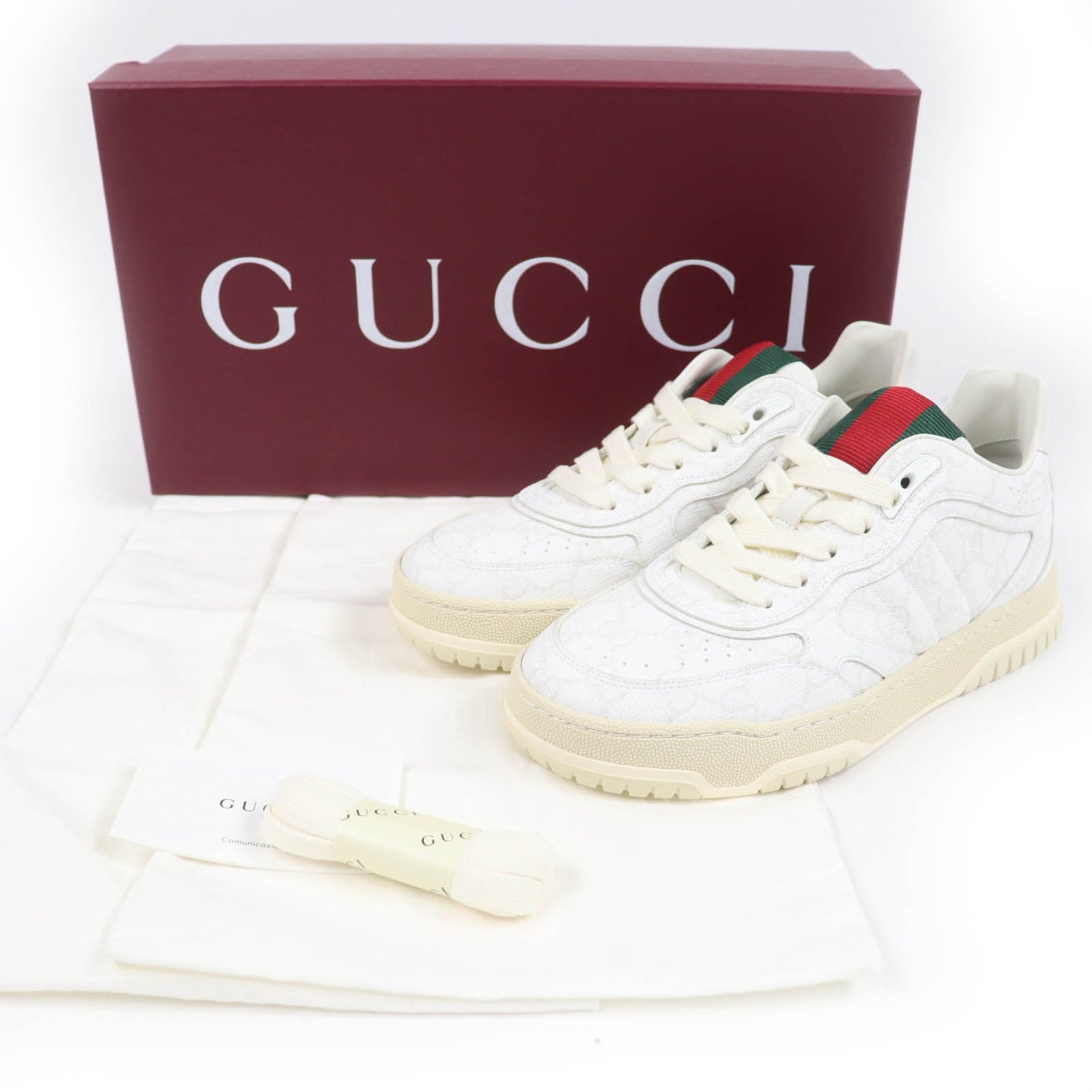 Gucci GG Supreme Low Cut Sneakers