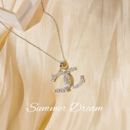 Double C necklace with diamond