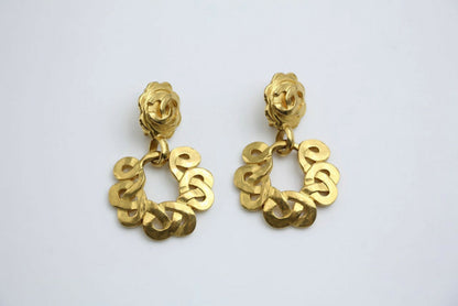 Chanel Vintage 97P Gold-plated Large Wreath Dangle Clip-on Earrings