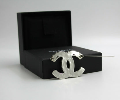 Chanel B19C Rhinestone Light Blue Deep Blue Gray Brooch