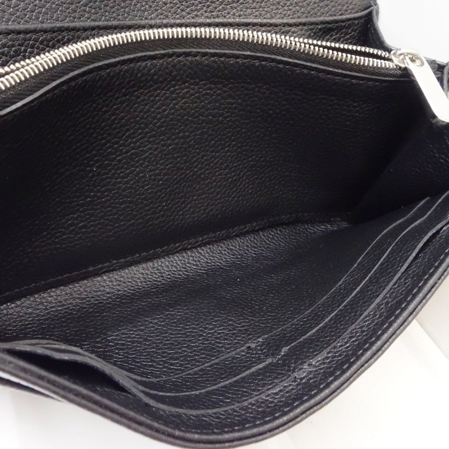Louis Vuitton Iris