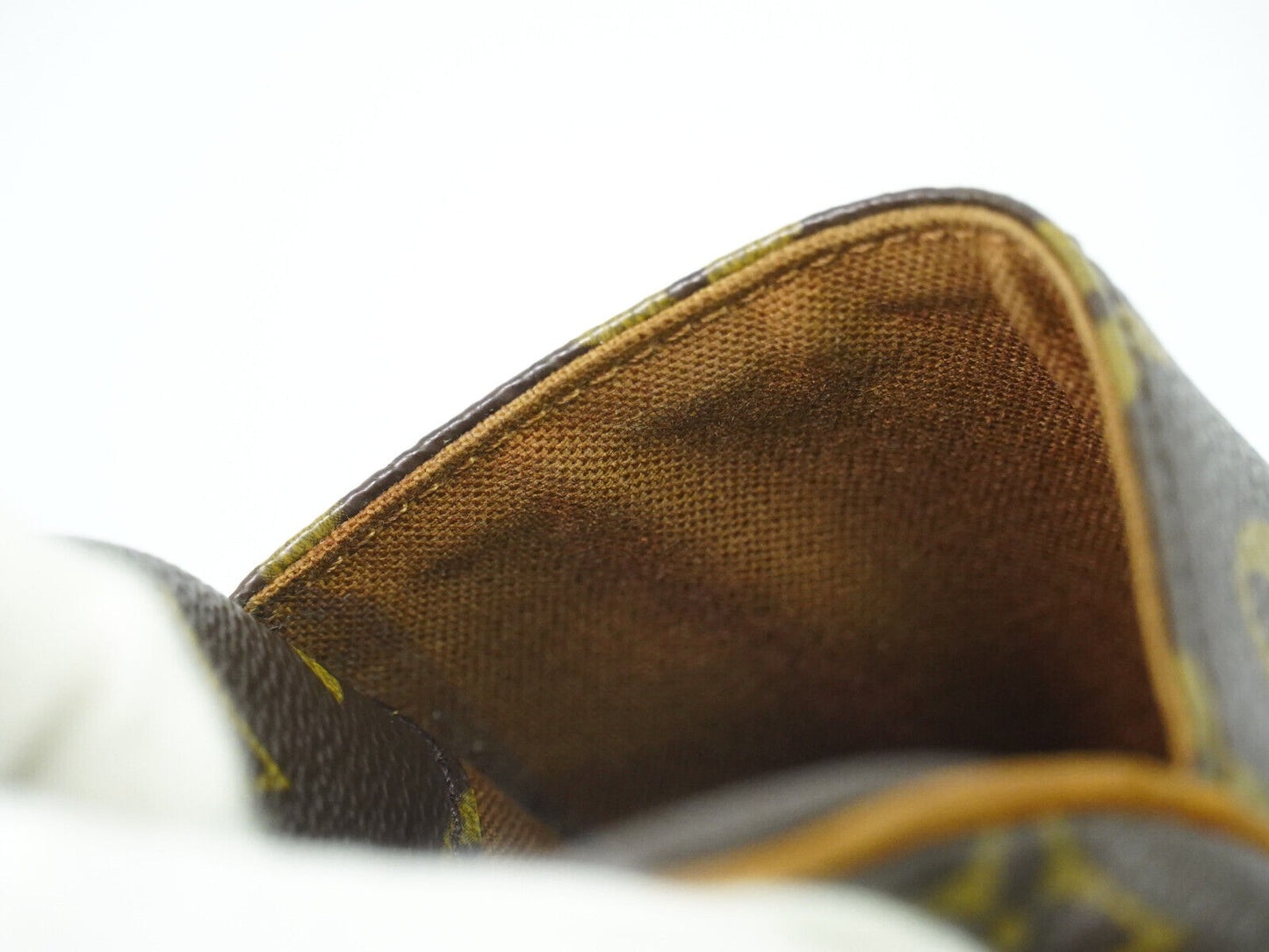 Louis Vuitton Gange