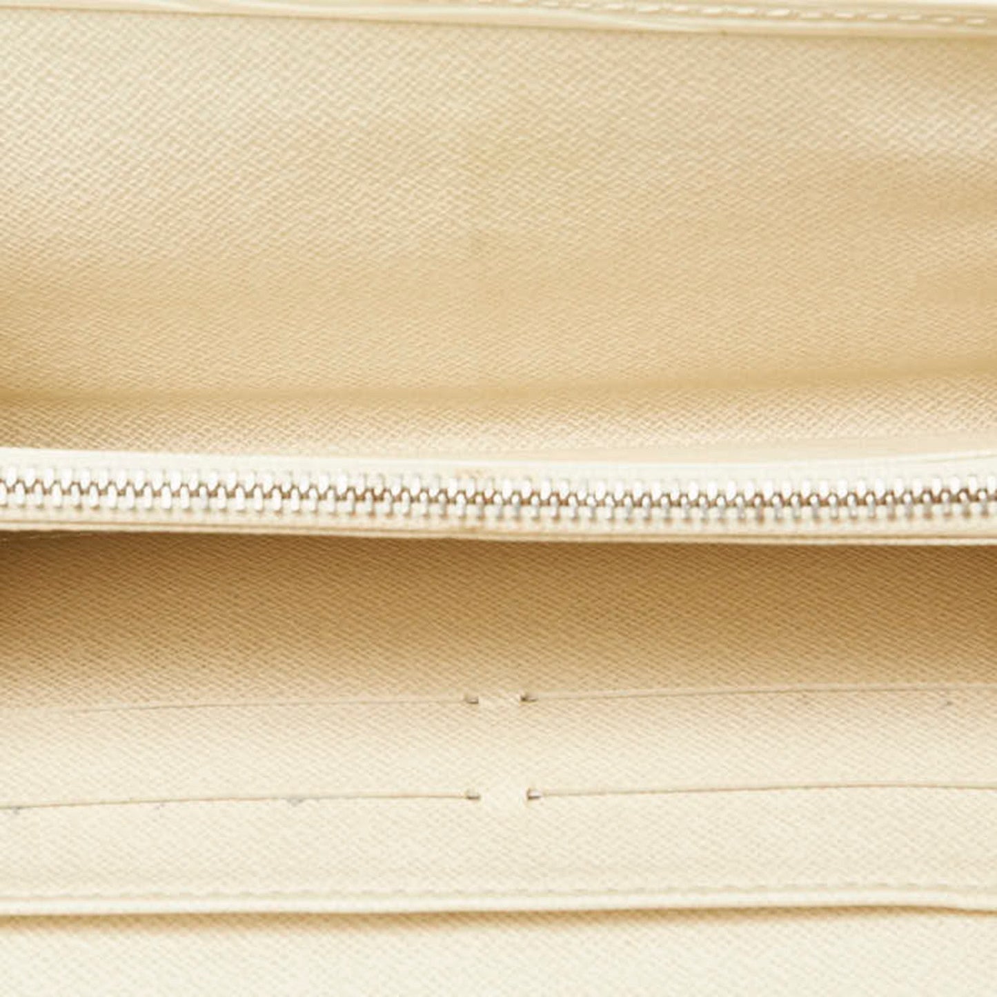 Louis Vuitton Sarah