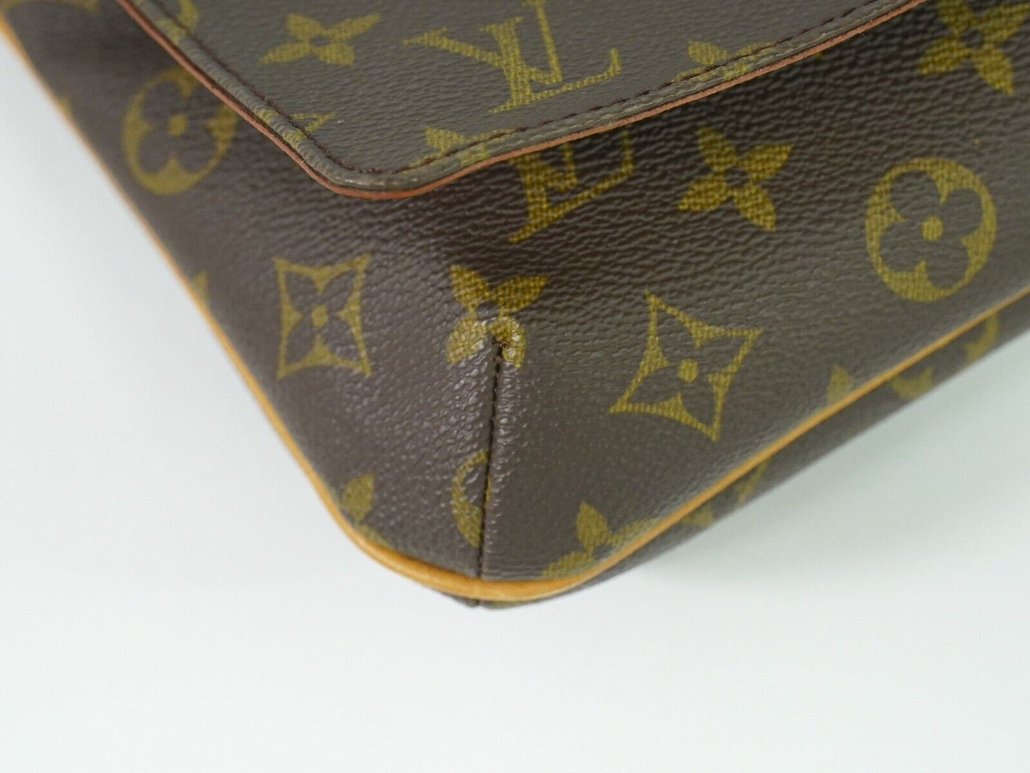 Louis Vuitton Musette Tango