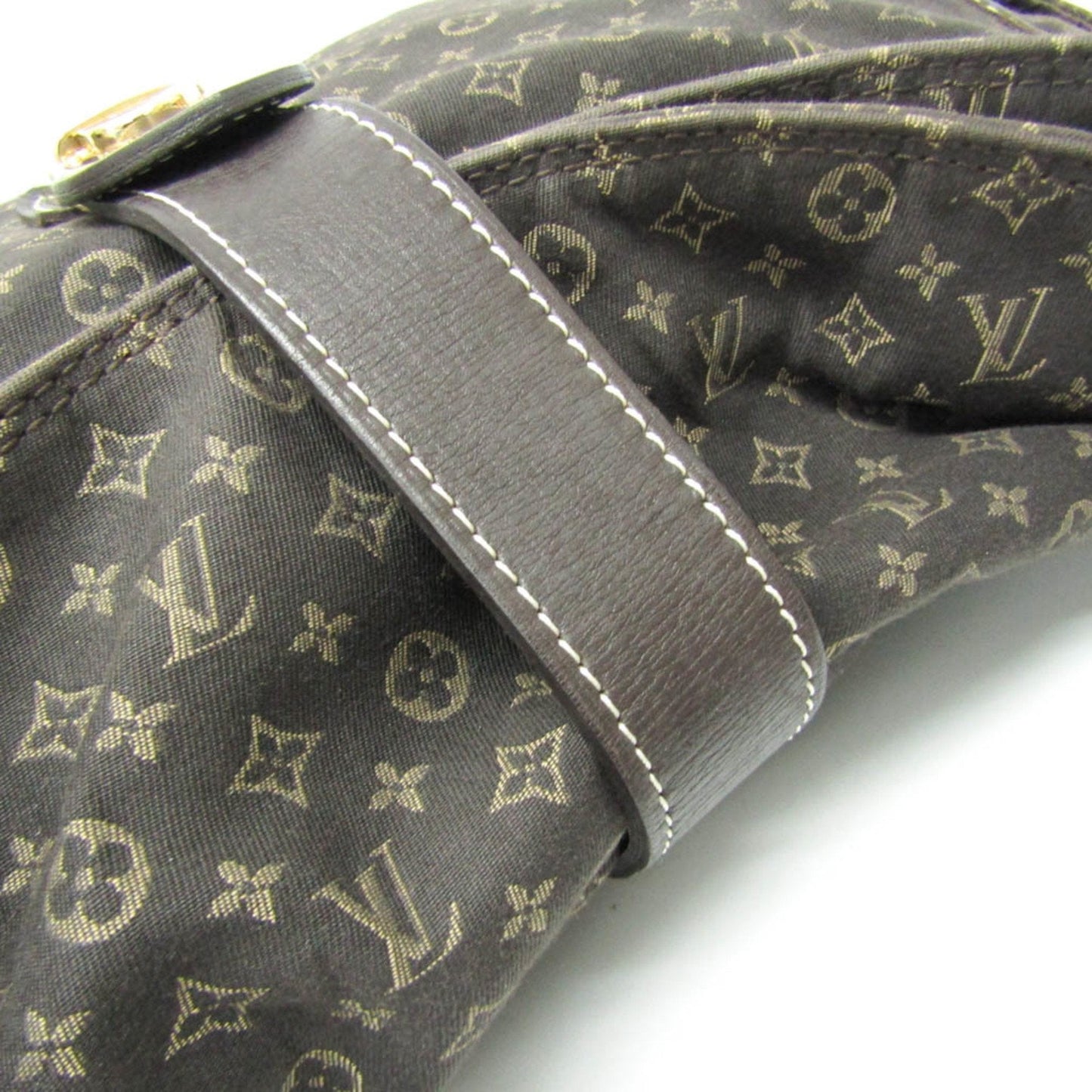 Louis Vuitton Romance