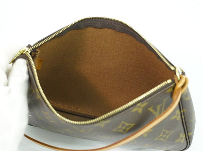 Louis Vuitton Pochette Accessoire