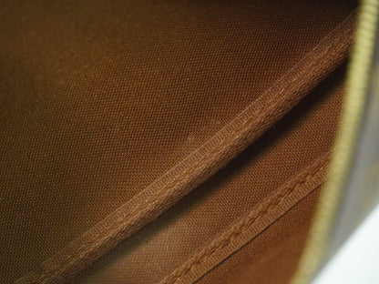 Louis Vuitton Pochette Accessoire