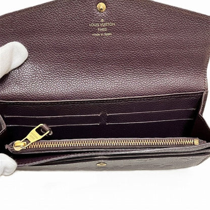 Louis Vuitton Curieuse
