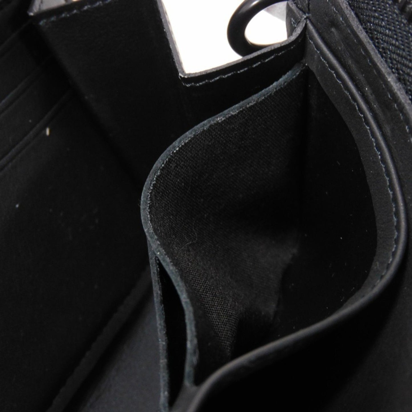 Louis Vuitton Zippy
