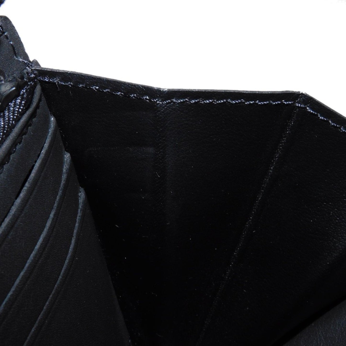 Louis Vuitton Zippy