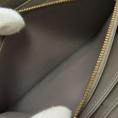 Louis Vuitton Zippy wallet