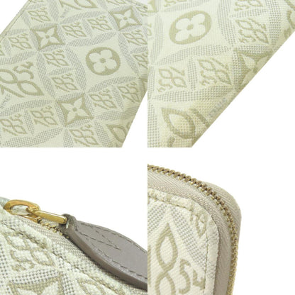 Louis Vuitton Zippy wallet