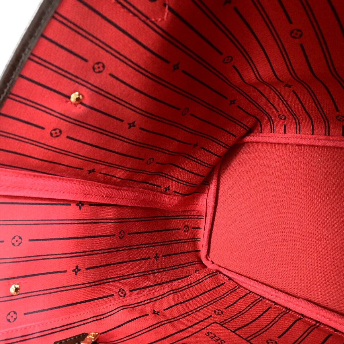Louis Vuitton Neverfull MM