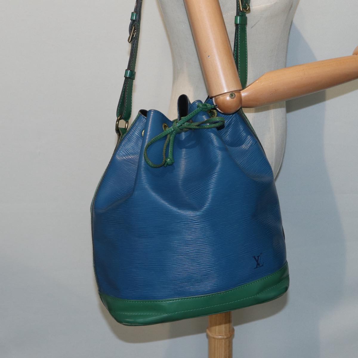 Louis Vuitton Noe