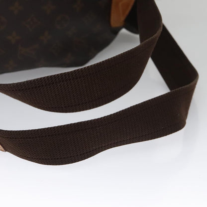Louis Vuitton Montsouris GM