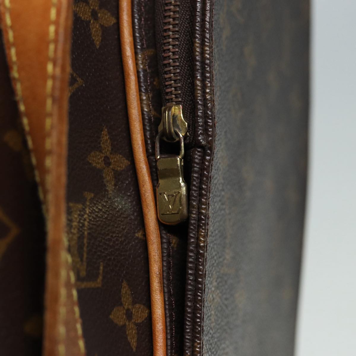 Louis Vuitton Ellipse