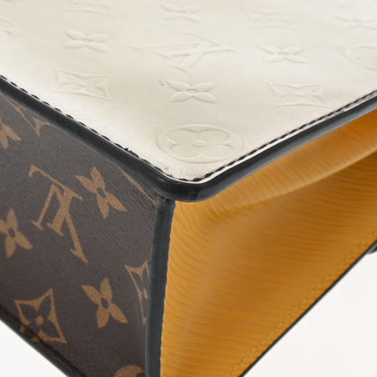 Louis Vuitton Spring Street