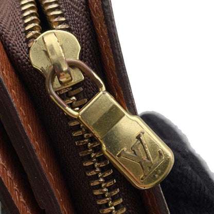 Louis Vuitton Compact zip