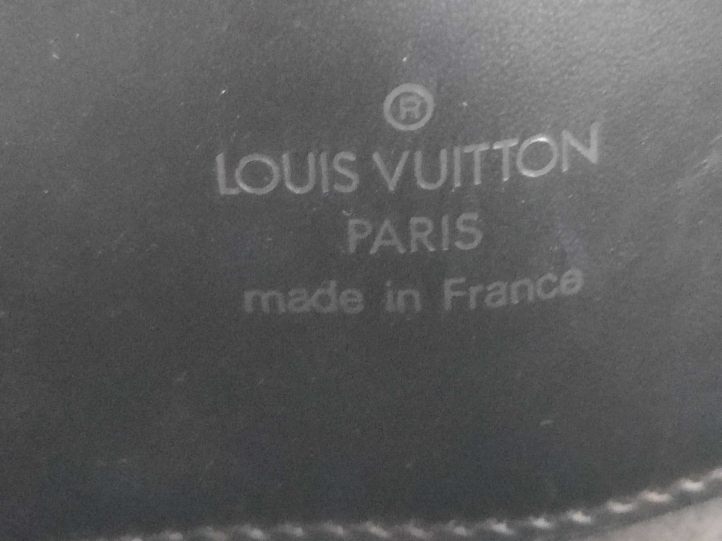 Louis Vuitton Reverse