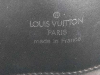 Louis Vuitton Reverse