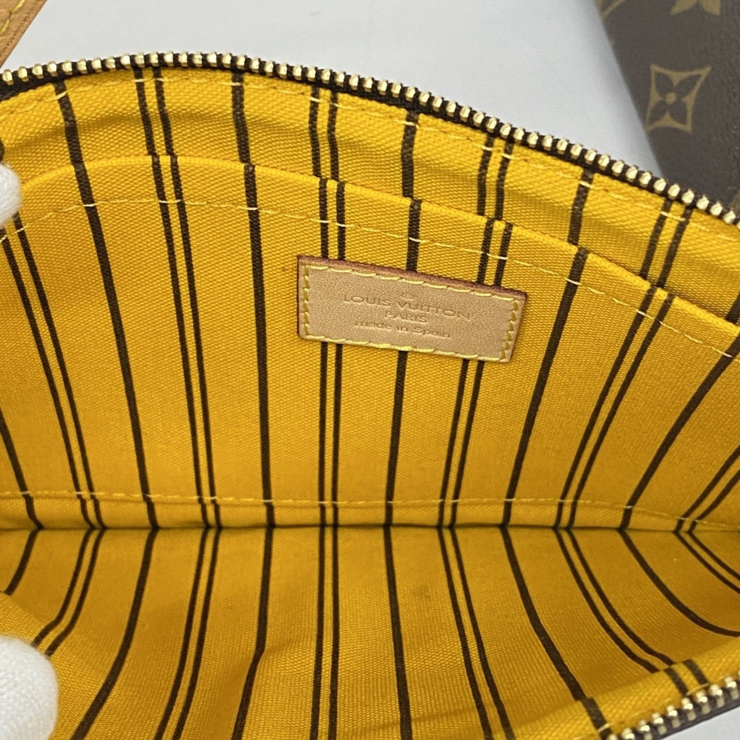 Louis Vuitton Neverfull MM