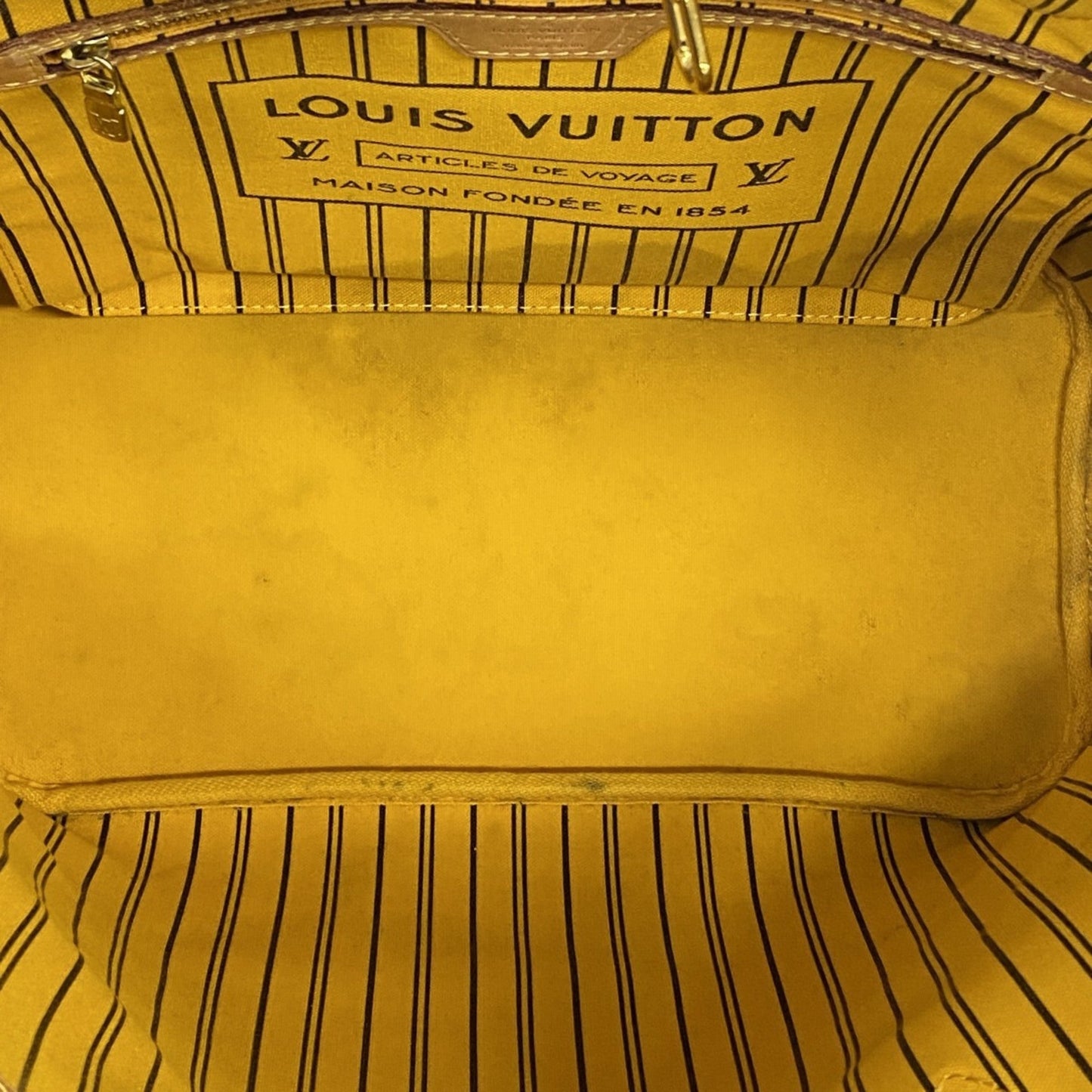 Louis Vuitton Neverfull MM