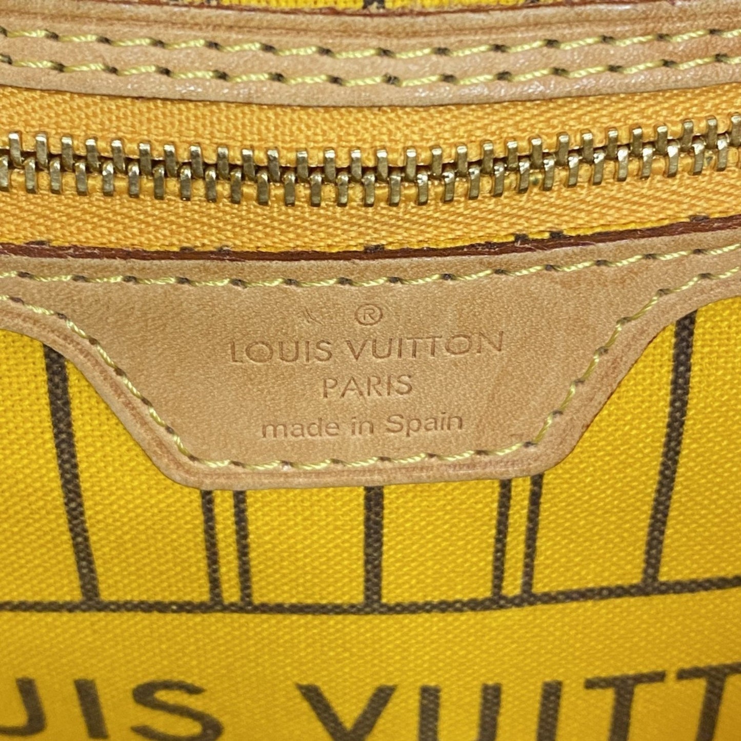 Louis Vuitton Neverfull MM
