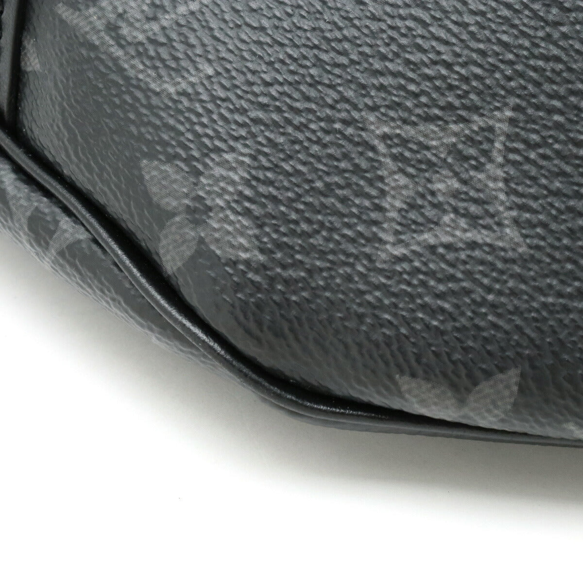Louis Vuitton Discovery Monogram Waist Bag