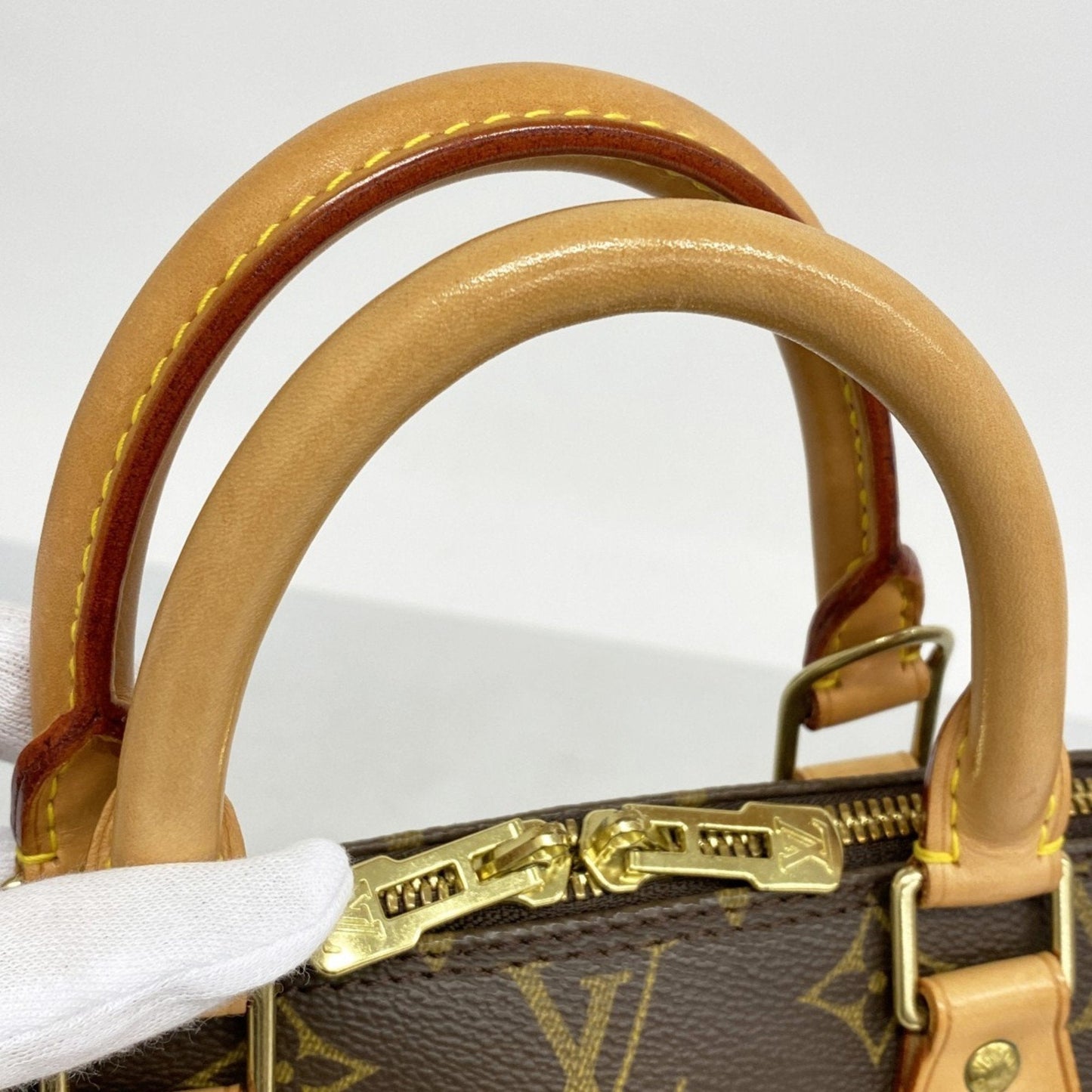 Louis Vuitton Alma