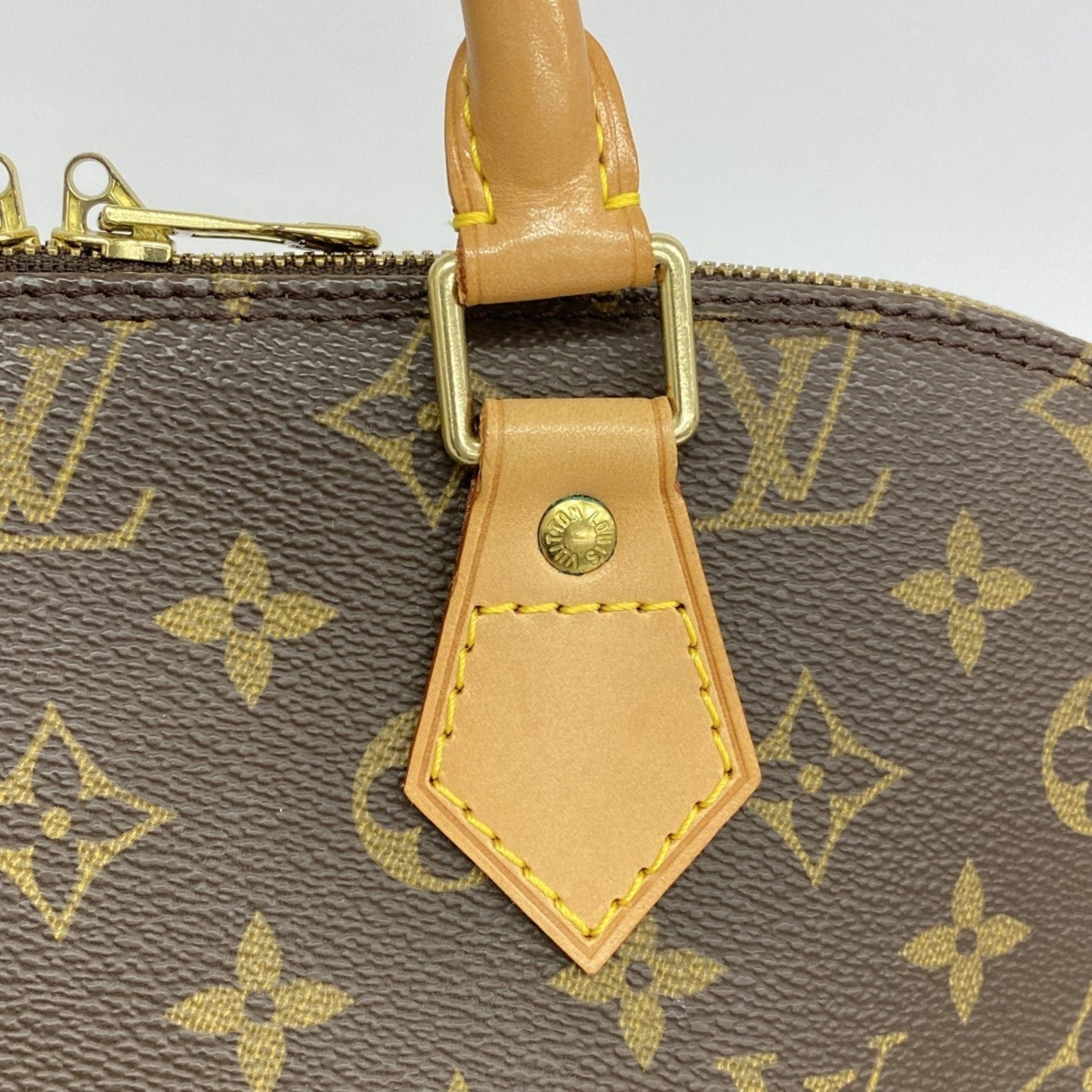Louis Vuitton Alma