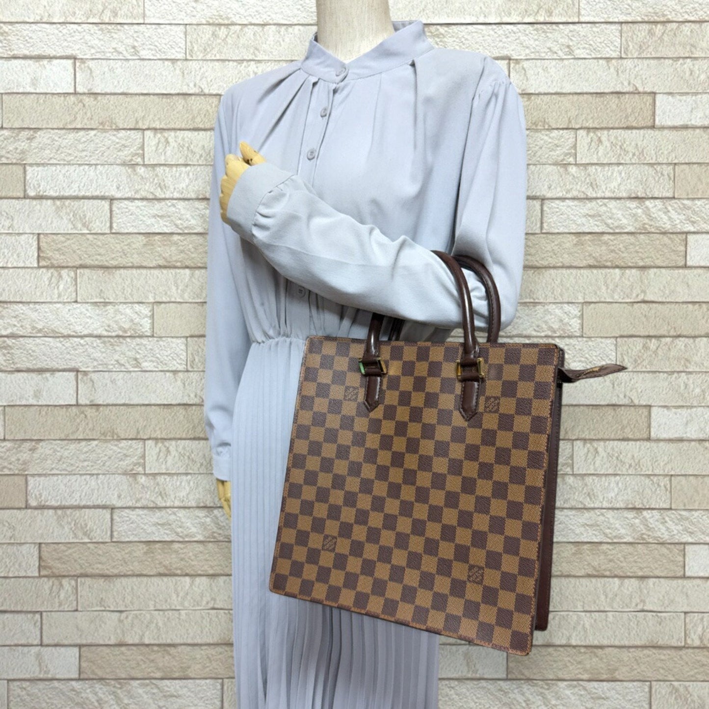 Louis Vuitton Venice