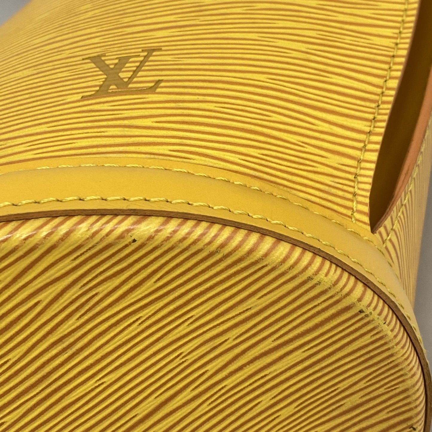 Louis Vuitton Saint Jacques