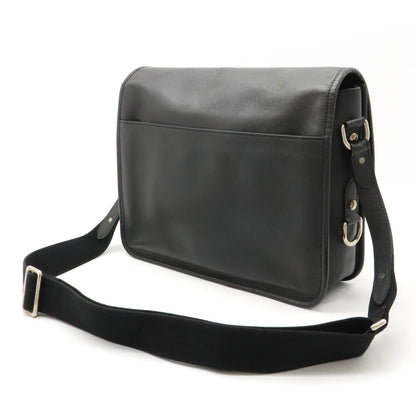 Louis Vuitton Taiga Alexei Shoulder Bag M32472