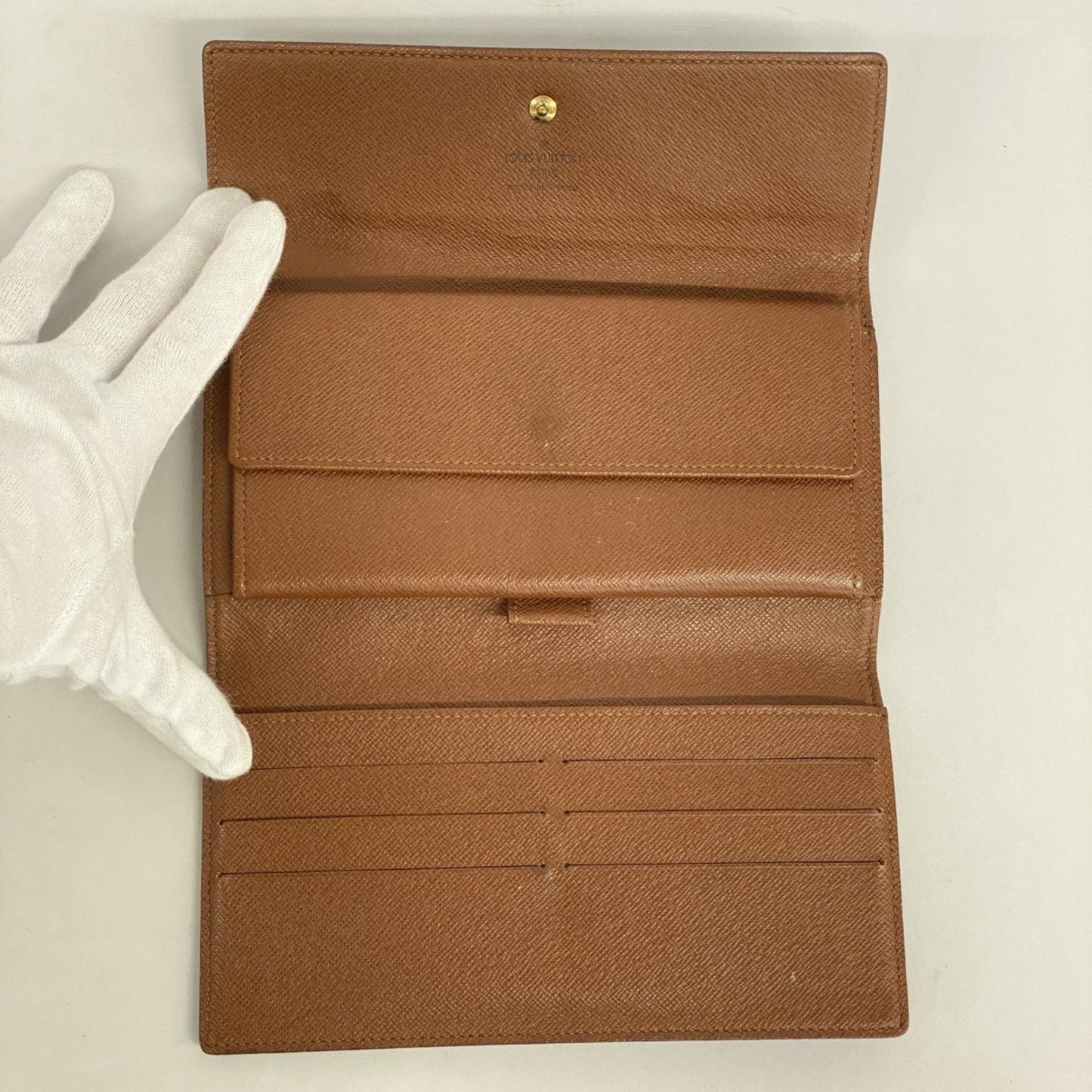 Louis Vuitton Porte tresor international