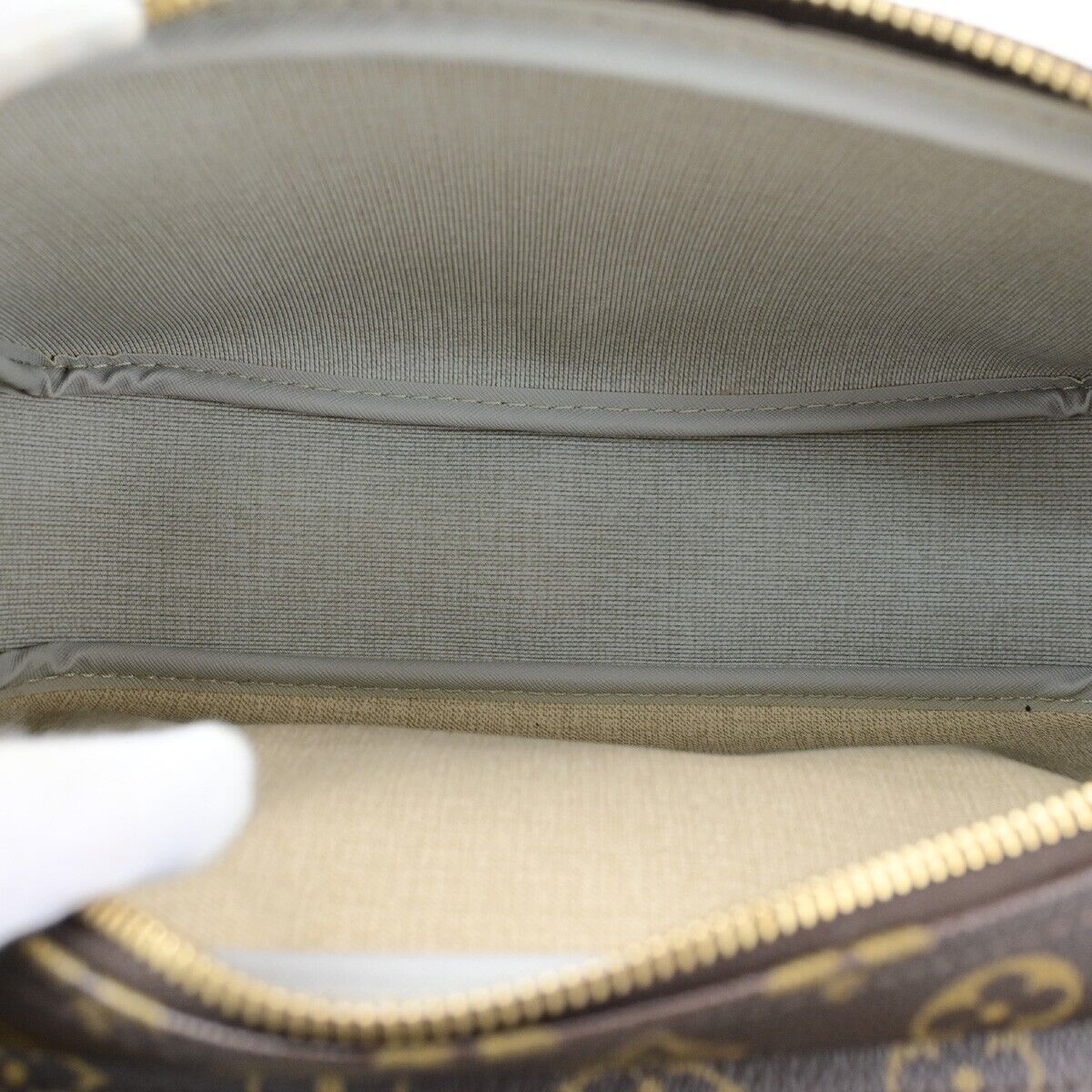 Louis Vuitton Reporter pm