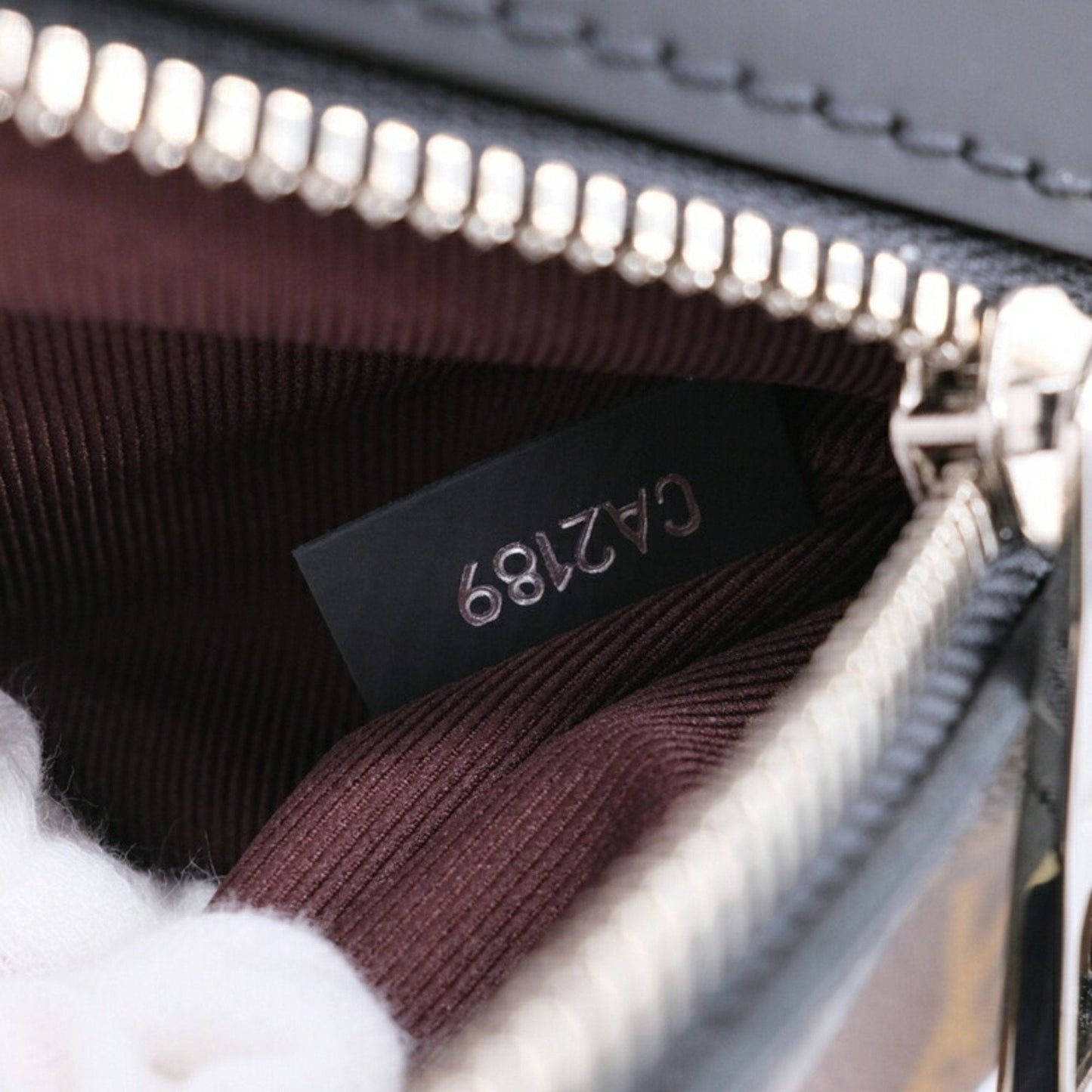 Louis Vuitton Porte documents Jour
