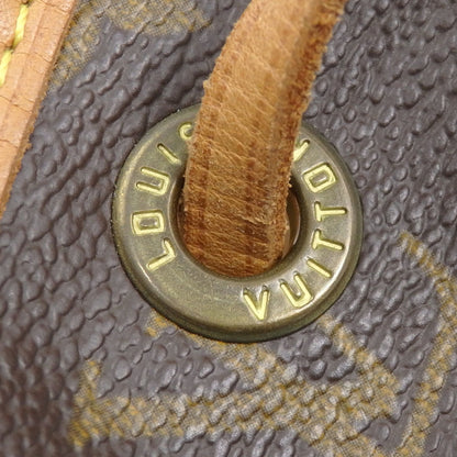 Louis Vuitton Montsouris MM