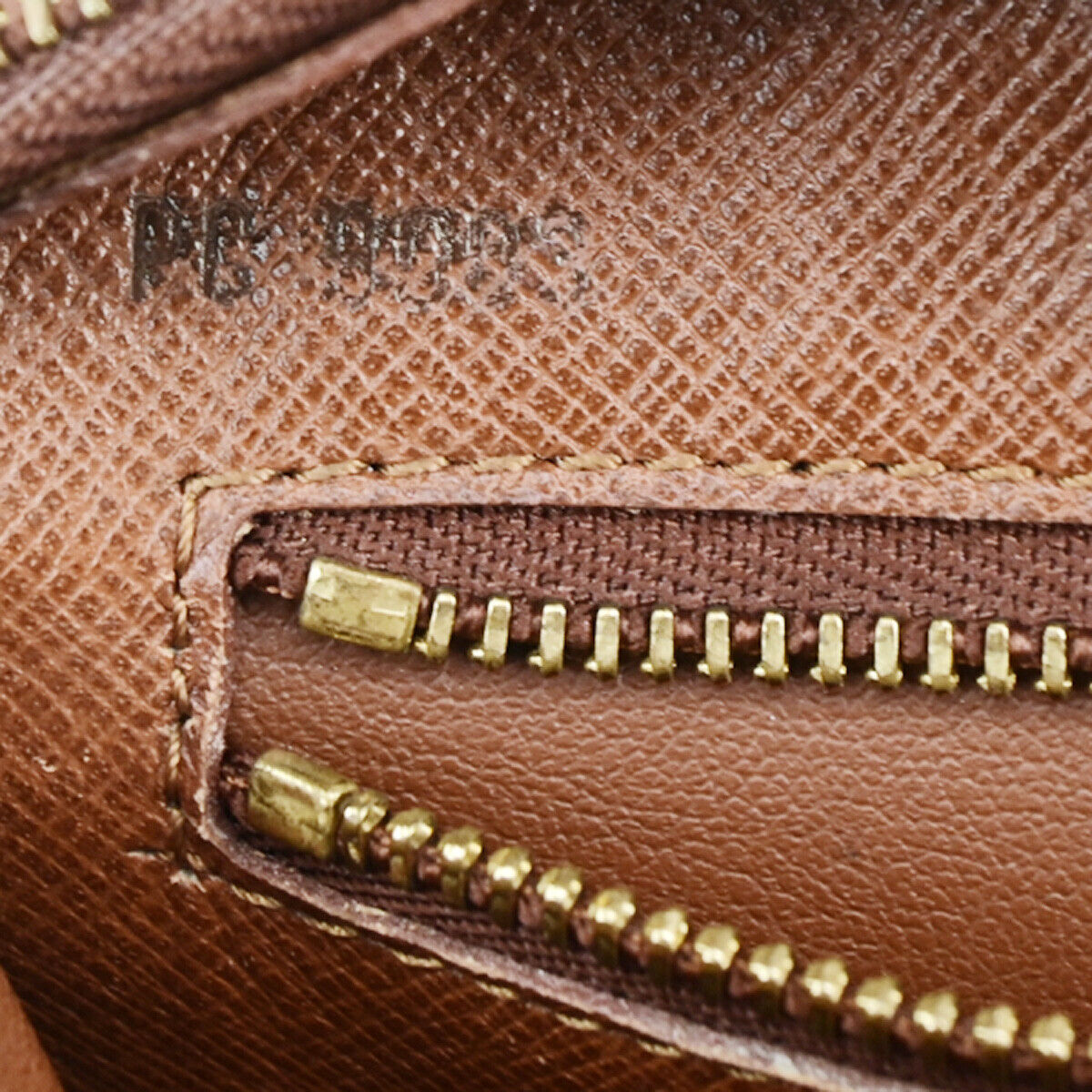 Louis Vuitton Enghien