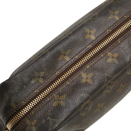Louis Vuitton Trousse Toilette 28
