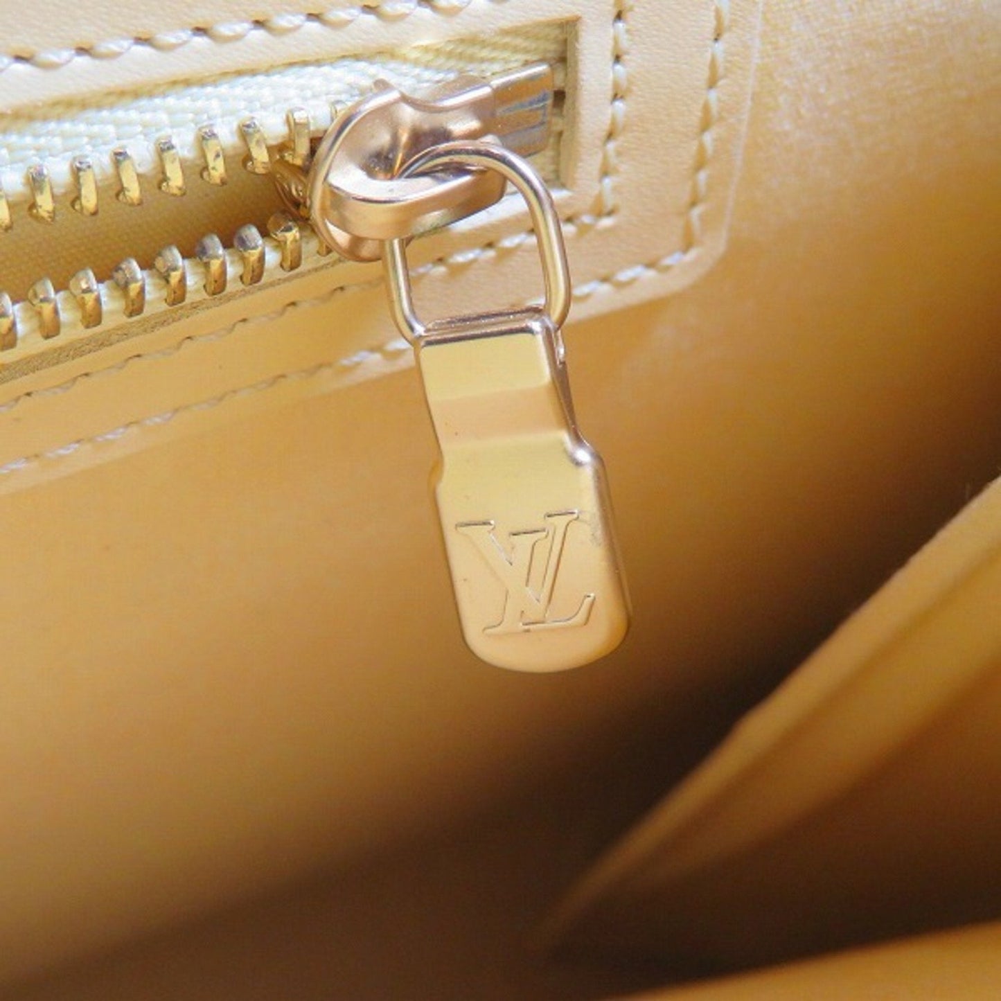 Louis Vuitton Saint Tropez