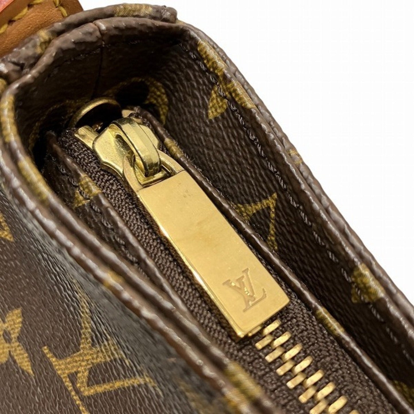 Louis Vuitton Looping MM