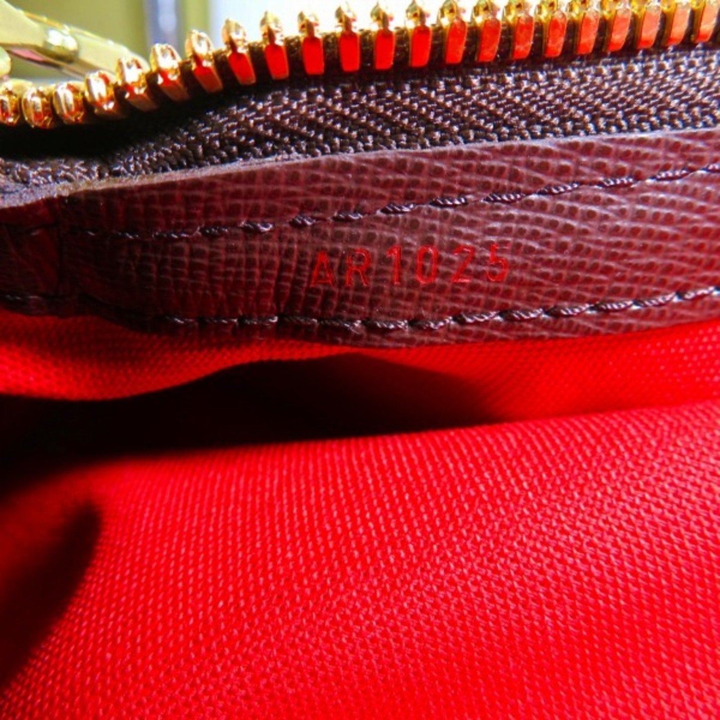 Louis Vuitton Belem MM