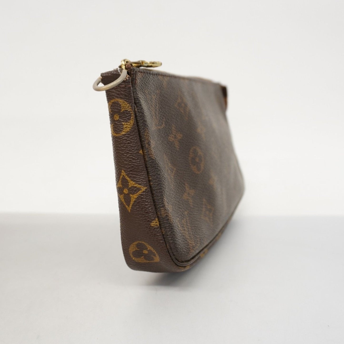 Louis Vuitton Pochette Accessoire